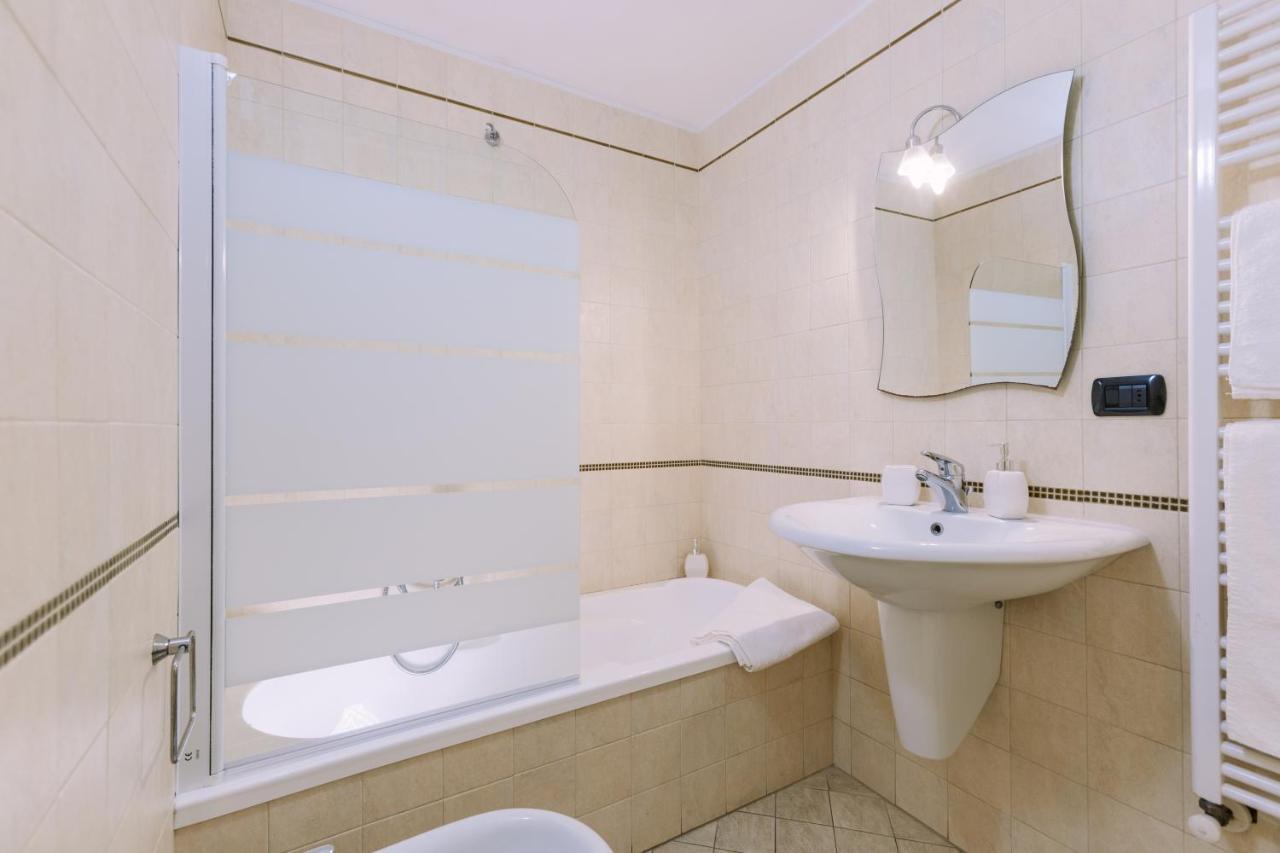 Pangea E Panthalassa B&B レッチェ エクステリア 写真